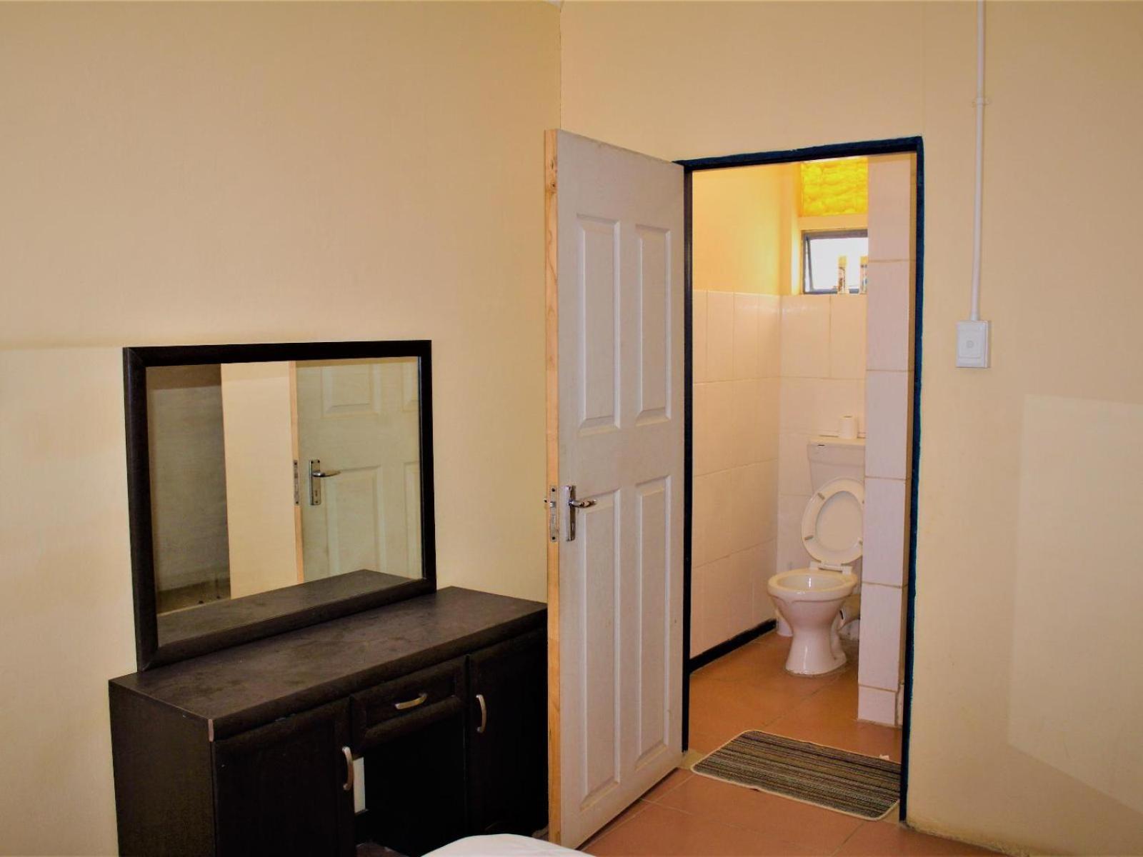 P Wake Guesthouse Opuwo Room photo